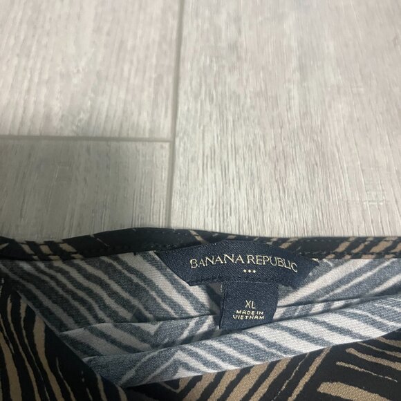 Share Banana Republic Black & Brown Draped Fitted Open Shoulder Dress XL - Picture 4 of 6